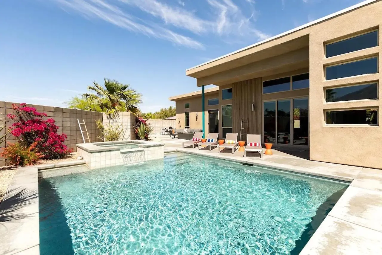 **Fabulous New Luxe Home Pool-Spa-Views!!!** Palm Springs Amerikai Egyesült Államok